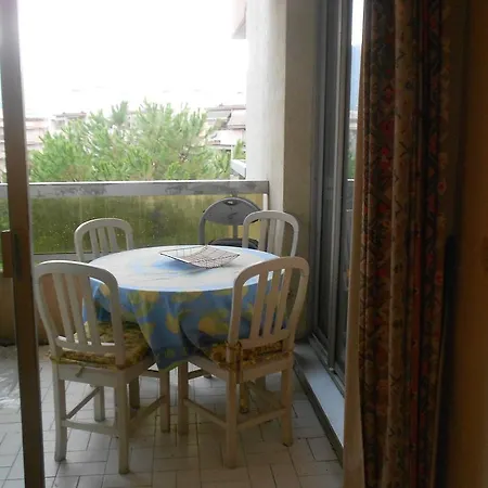 Au Jardin Du Cap Martin Daire *